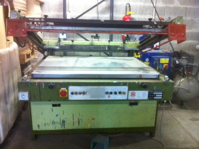 1 table 70x100 NOVAPRESS semi auto / pneumatique : 1000€